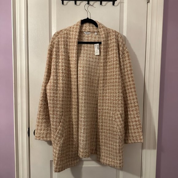 Reitmans Pink Bouclé Open Front Coatigan (Size XL) - Picture 4 of 5